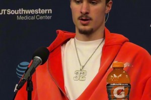 弗拉格赛后谈詹姆斯 梦想成真，他是历史最佳之一 ...